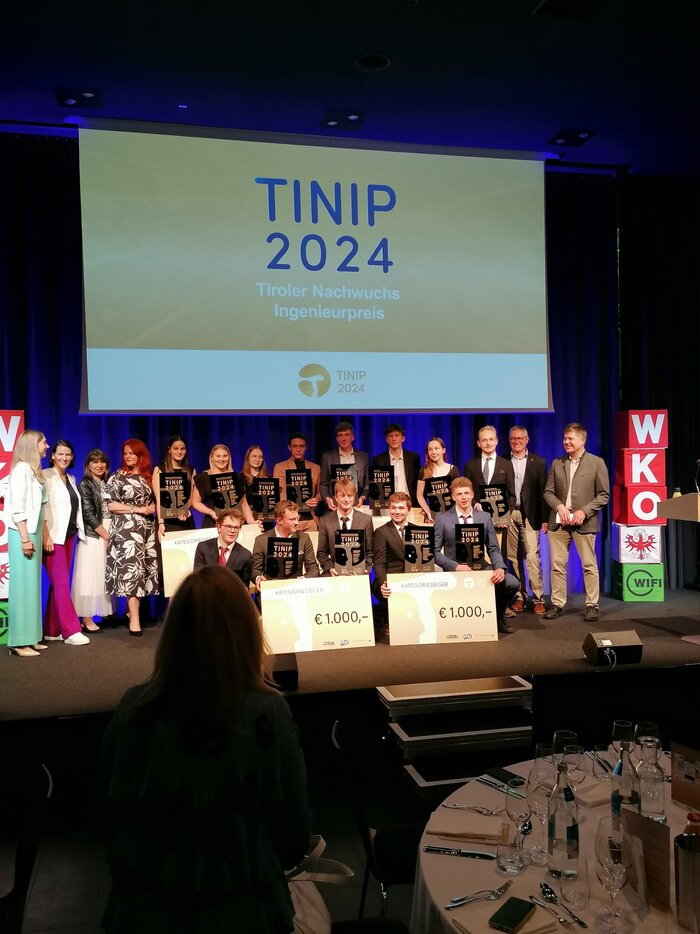 TINIP2024: Team der Abteilung Maschinenbau Robotic Centre holt den Kategorie-Sieg an die HTL Anichstraße – HTL Anichstraße TINIP2024: Team der Abteilung Maschinenbau Robotic Centre holt den Kategorie-Sieg an die HTL Anichstraße – HTL Anichstraße