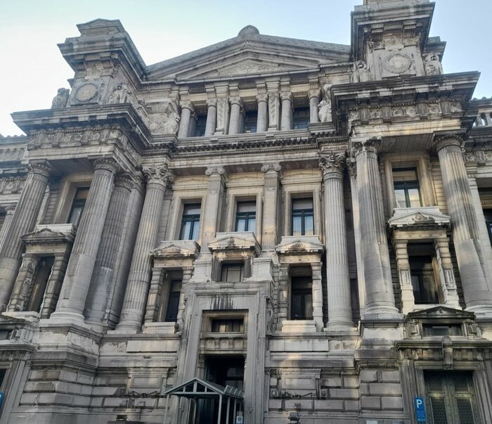 Brüsselfahrt der 3AHEL vom 4.-6. Juni 2024 – HTL Anichstraße Brüsselfahrt der 3AHEL vom 4.-6. Juni 2024 – HTL Anichstraße