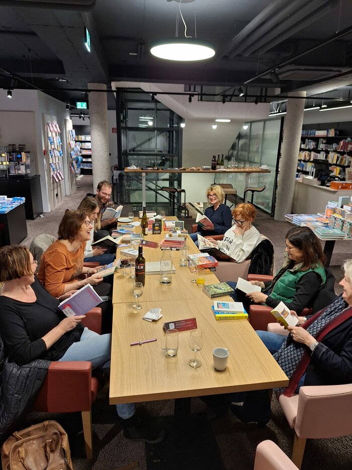 Deutschlehrerfortbildung 'mal anders – HTL Anichstraße Deutschlehrerfortbildung 'mal anders – HTL Anichstraße