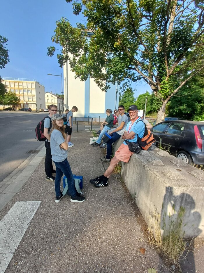 Schülergruppe beim Technobot in Frankreich – HTL Anichstraße Schülergruppe beim Technobot in Frankreich – HTL Anichstraße
