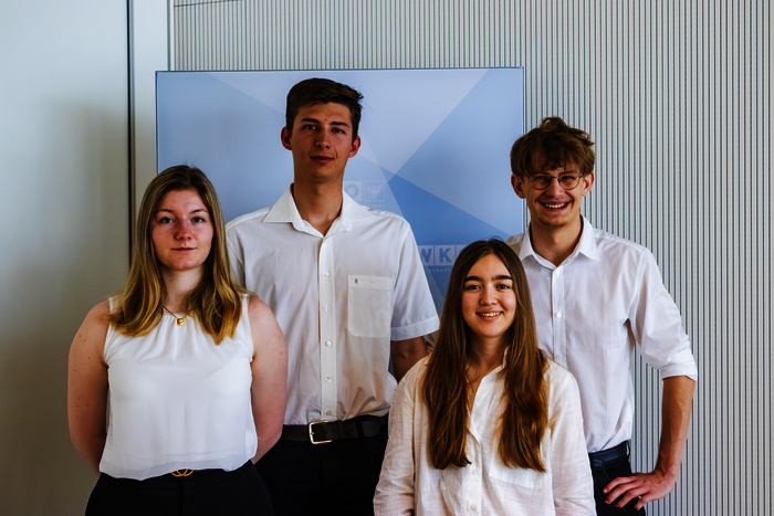 OptimizeNow: unser erfolgreiches Team aus der 4aHMBT bei den Next Generation Awards – HTL Anichstraße OptimizeNow: unser erfolgreiches Team aus der 4aHMBT bei den Next Generation Awards – HTL Anichstraße